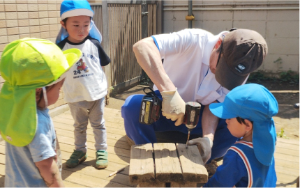 一緒に作業